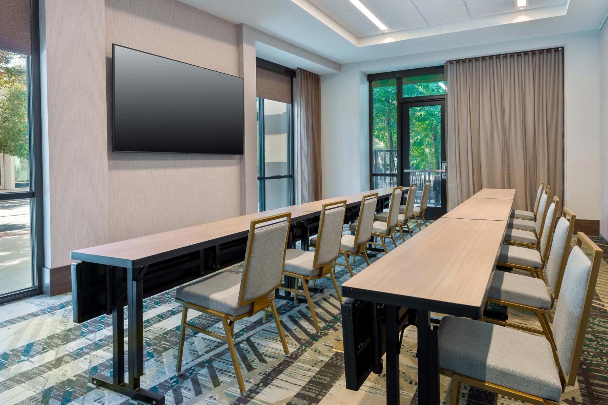 Courtyard By Marriott Atlanta Midtown Hotel Luaran gambar